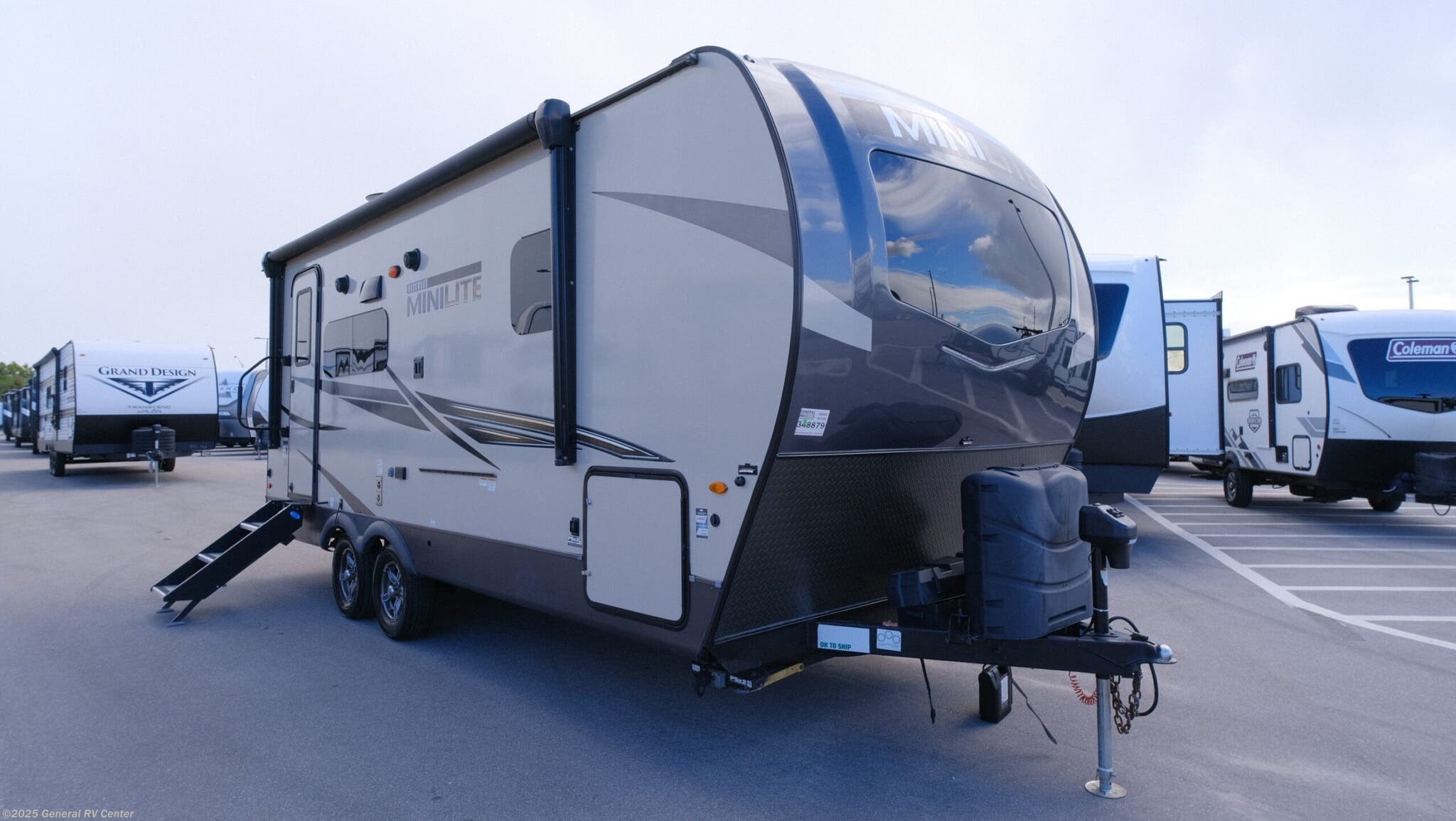 Used 2022 Forest River Rockwood Mini Lite 2205S available in Fort Pierce, Florida