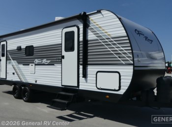 Used 2025 Highland Ridge Open Range Conventional 26RLS available in Fort Pierce, Florida
