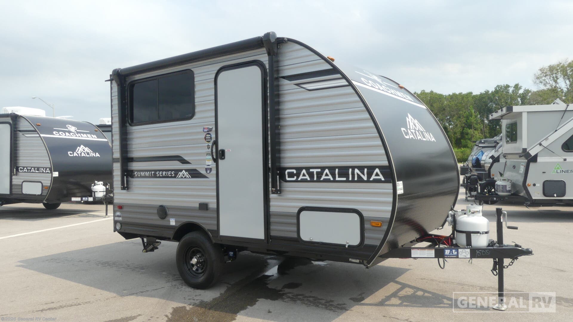 New 2026 Coachmen Catalina Summit Series 7 134BHX available in Fort Pierce, Florida