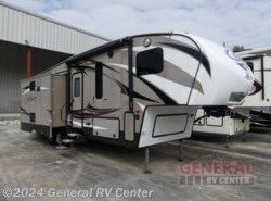 Used 2015 Keystone Cougar X-Lite 29RLI available in Fort Myers, Florida