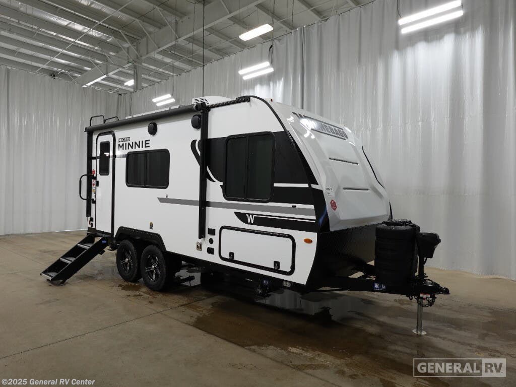 New 2025 Winnebago Micro Minnie 1720FB available in Fort Myers, Florida