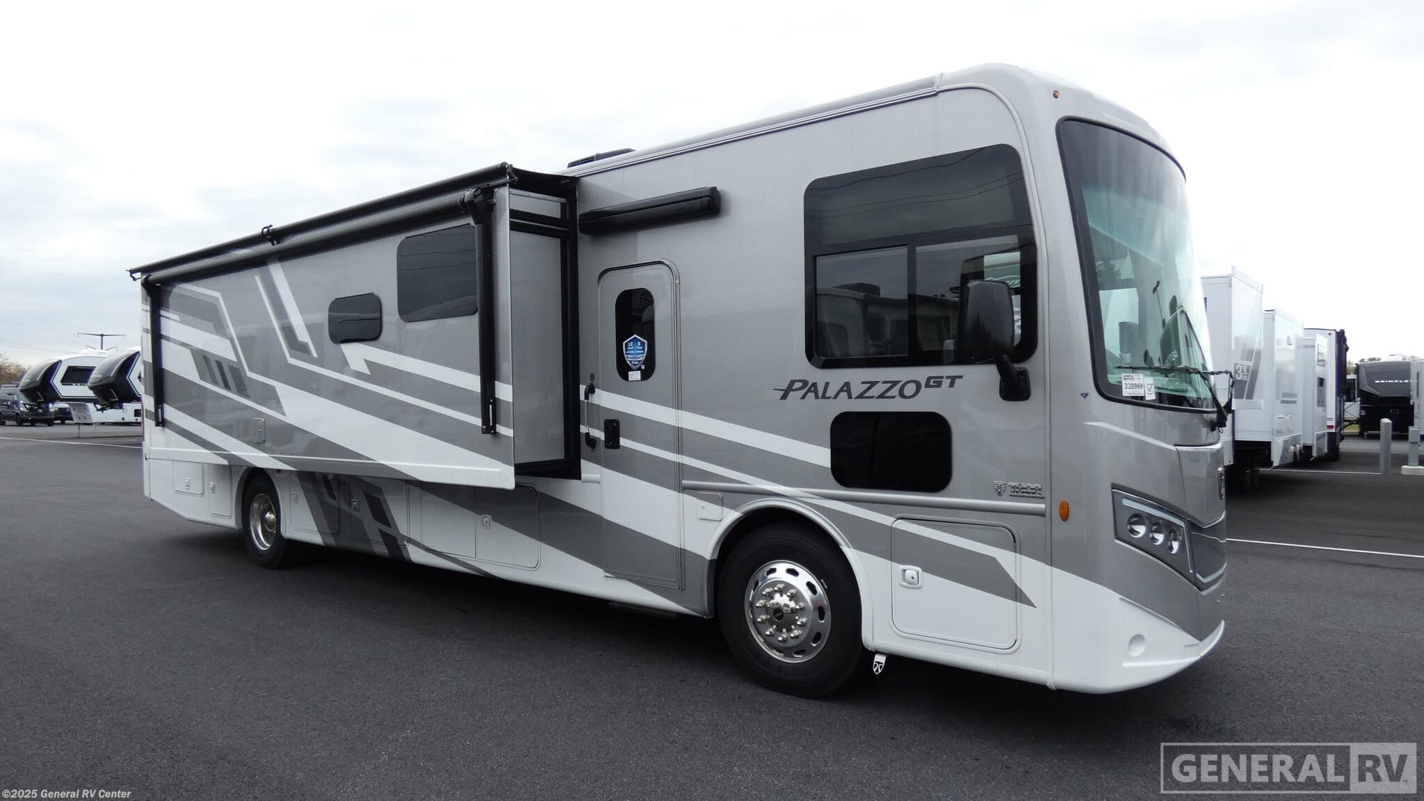New 2026 Thor Motor Coach Palazzo GT 37.5 available in Fort Myers, Florida