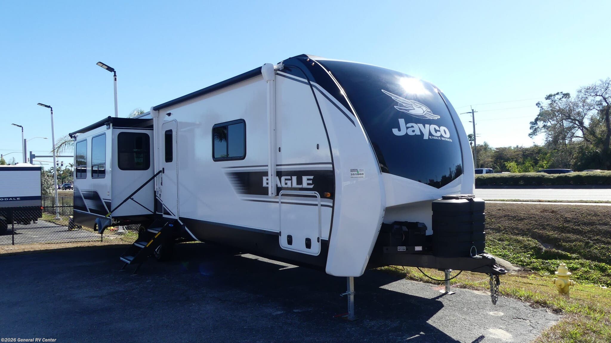 Used 2024 Jayco Eagle 294CKBS available in Fort Myers, Florida