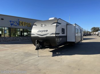 Used 2023 Jayco  JAYFLIGHT 324BDS available in Cleburne, Texas