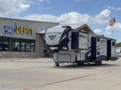 Used 2019 Keystone Avalanche 378BH available in Cleburne, Texas