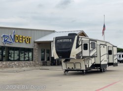 Used 2019 Forest River Sierra 379FLOK available in Cleburne, Texas