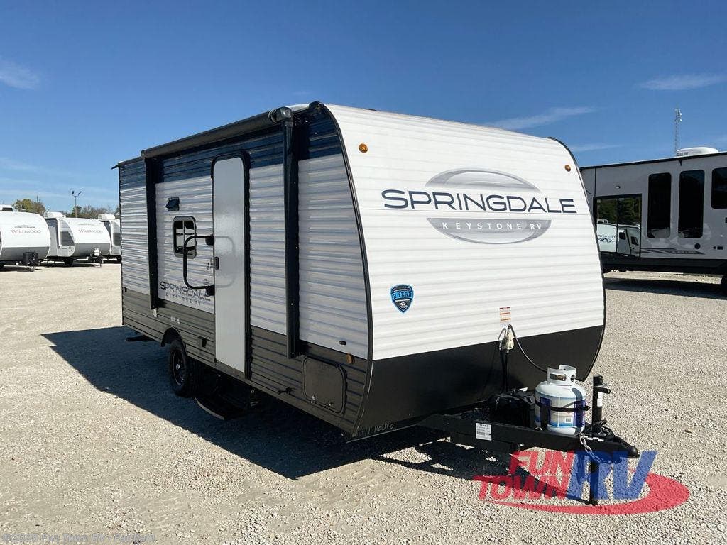 Used 2025 Keystone Springdale Classic Mini 1760BH available in Fairfield, Texas