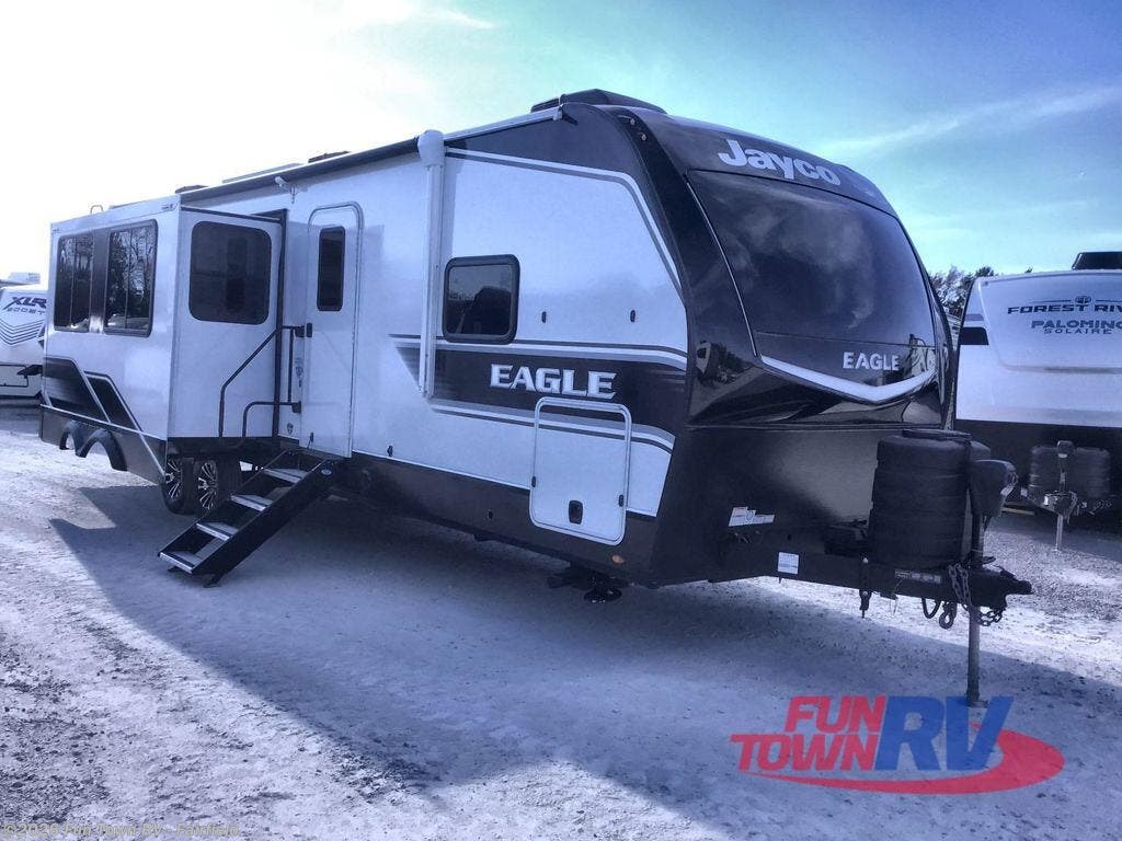 Used 2026 Jayco Eagle HT 312BHOK available in Fairfield, Texas