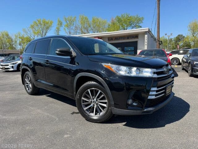 Used 2017 Toyota  Highlander XLE Sport Utility 4D available in Virginia Beach, Virginia