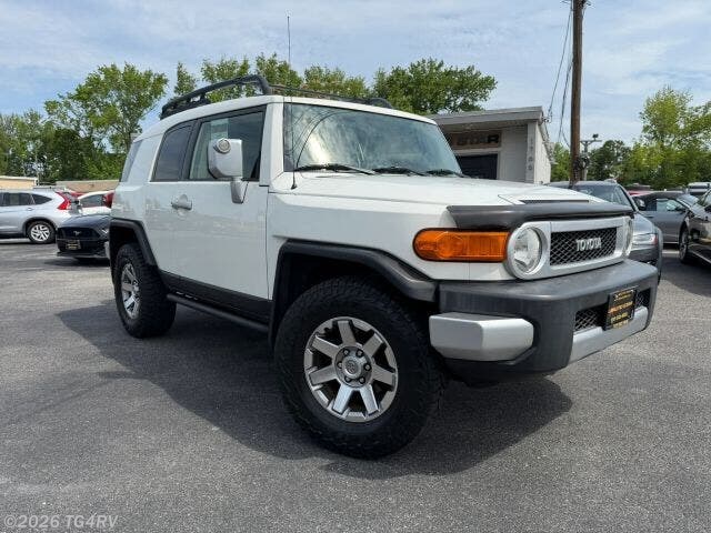 Used 2014 Toyota  FJ Cruiser Sport Utility 2D available in Virginia Beach, Virginia