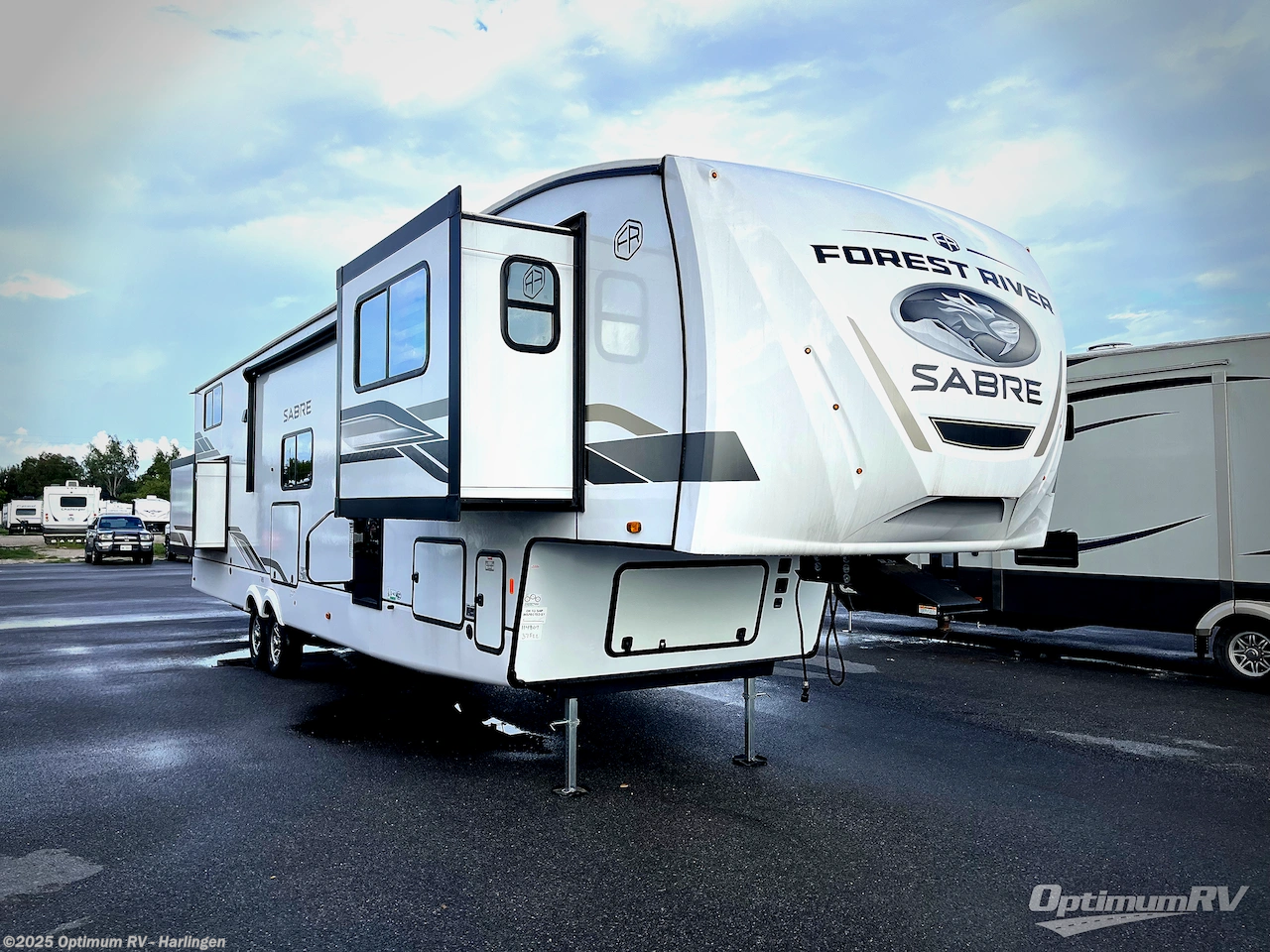 New 2025 Forest River Sabre 37FLL available in La Feria, Texas