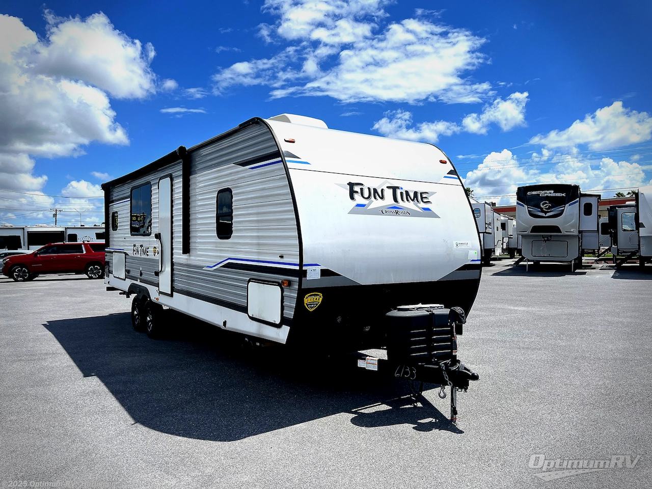 Used 2024 CrossRoads  Fun Time 285SK available in La Feria, Texas