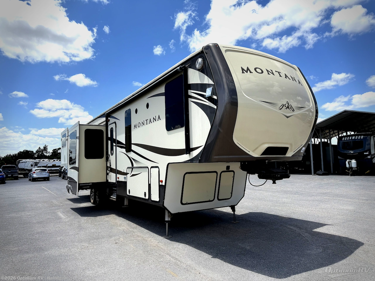 Used 2016 Keystone Montana 3791 RD available in La Feria, Texas
