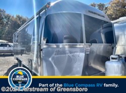 New 2024 Airstream Flying Cloud 25FB available in Colfax, North Carolina