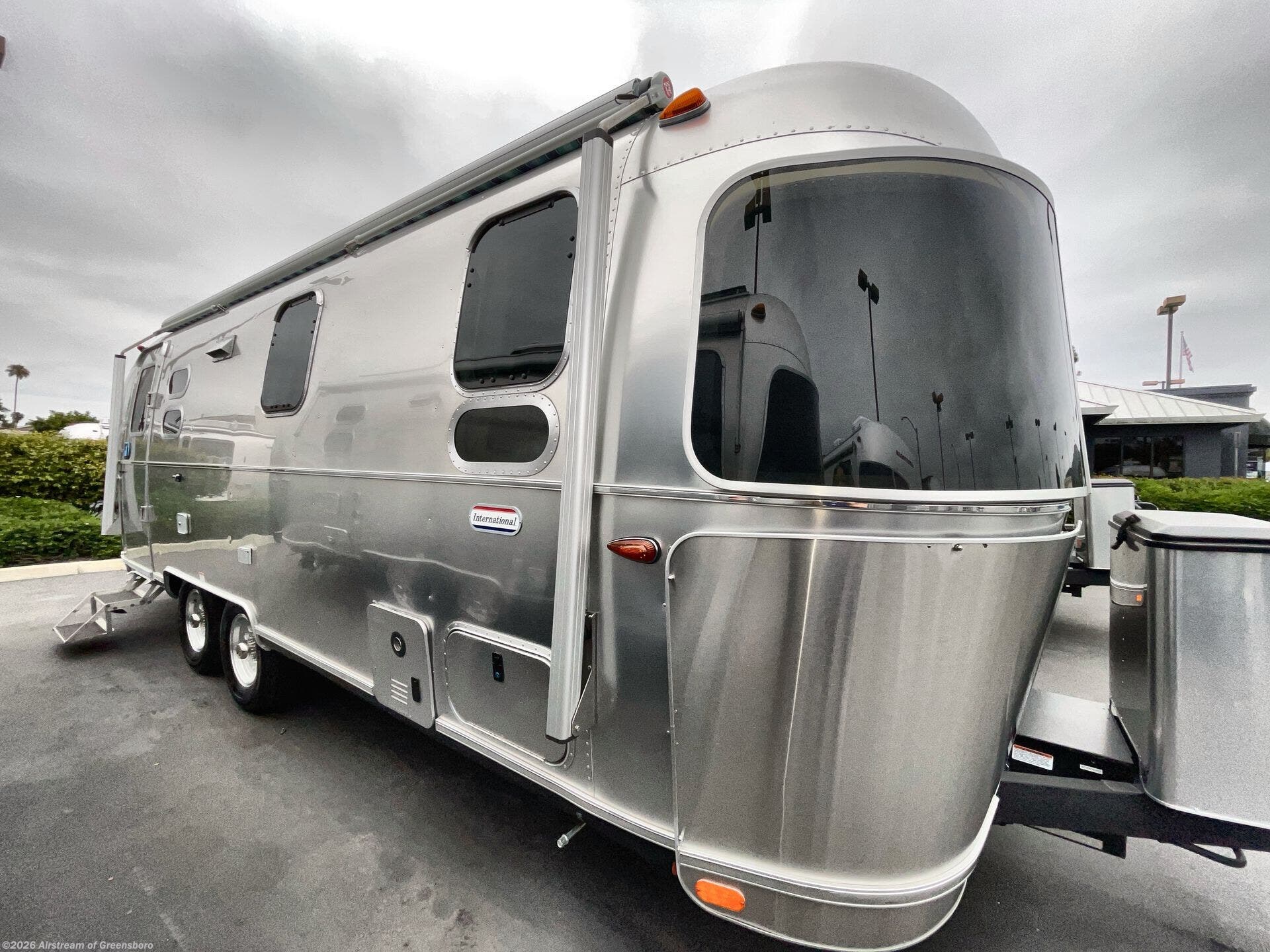 New 2026 Airstream International 25FB available in Colfax, North Carolina