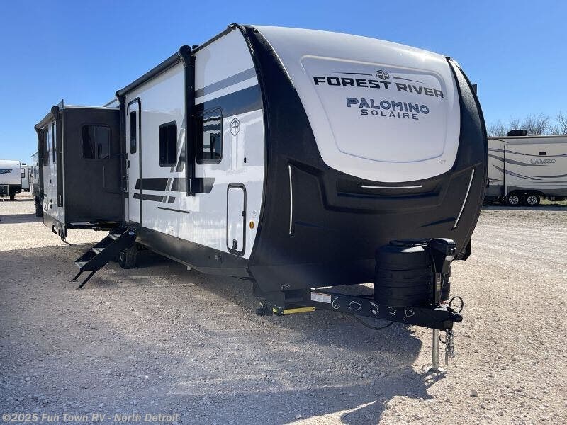 New 2025 Palomino Solaire ULTRA LITE 3060RKTS available in North Branch, Michigan