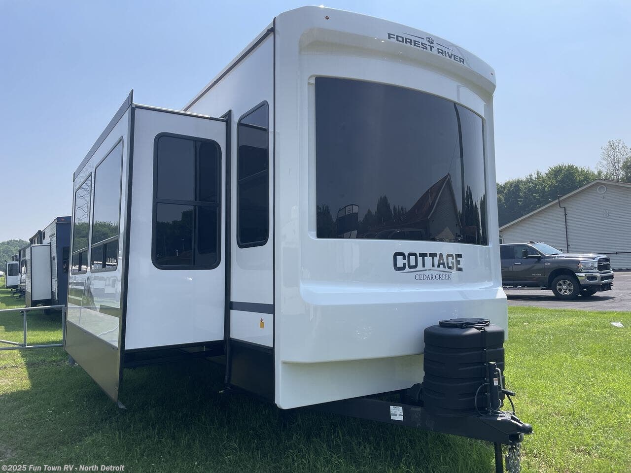 New 2025 Forest River Cedar Creek Cottage 40CCK available in North Branch, Michigan