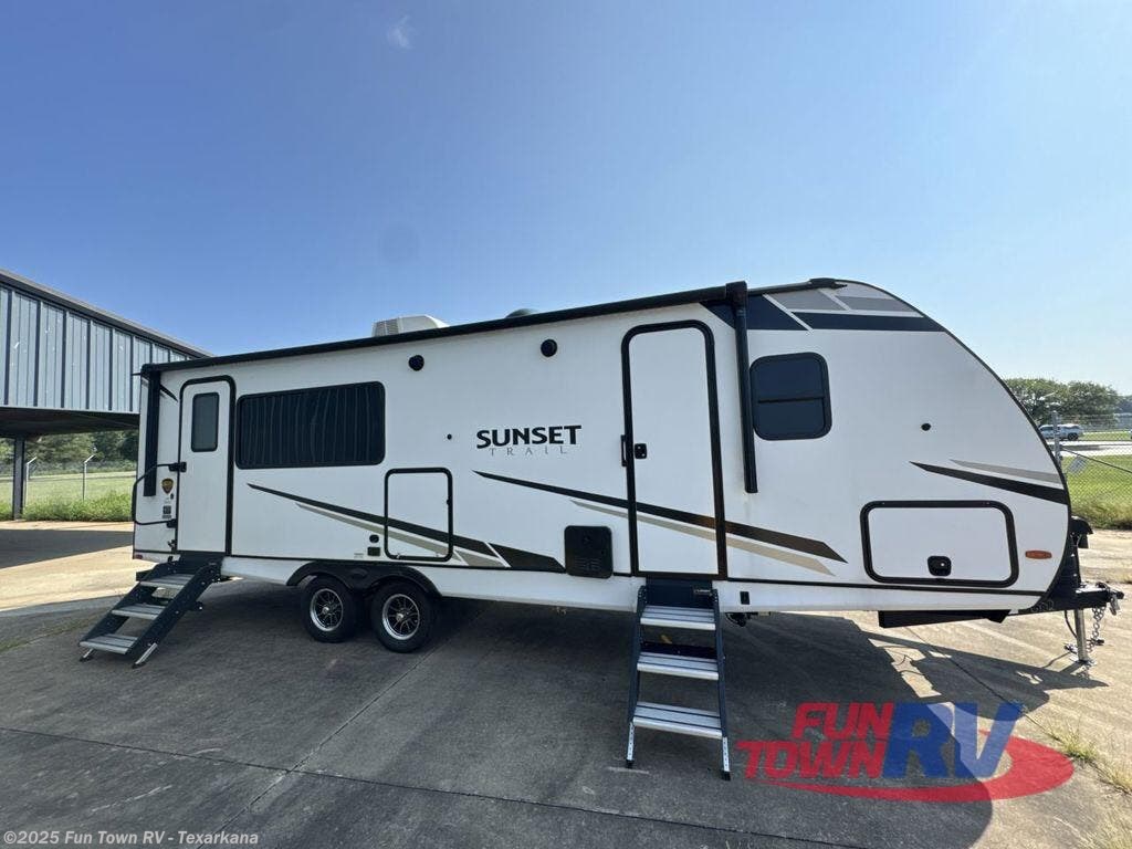 Used 2024 CrossRoads Sunset Trail SS256RK available in Texarkana, Arkansas