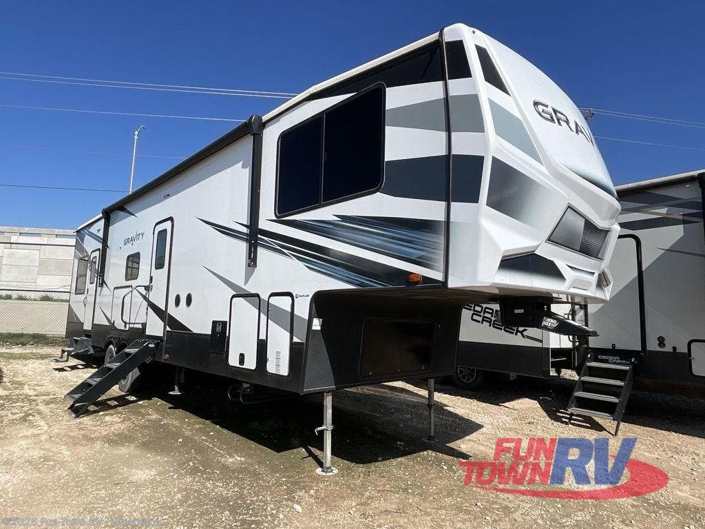 Used 2022 Heartland Gravity 3640 available in Texarkana, Arkansas