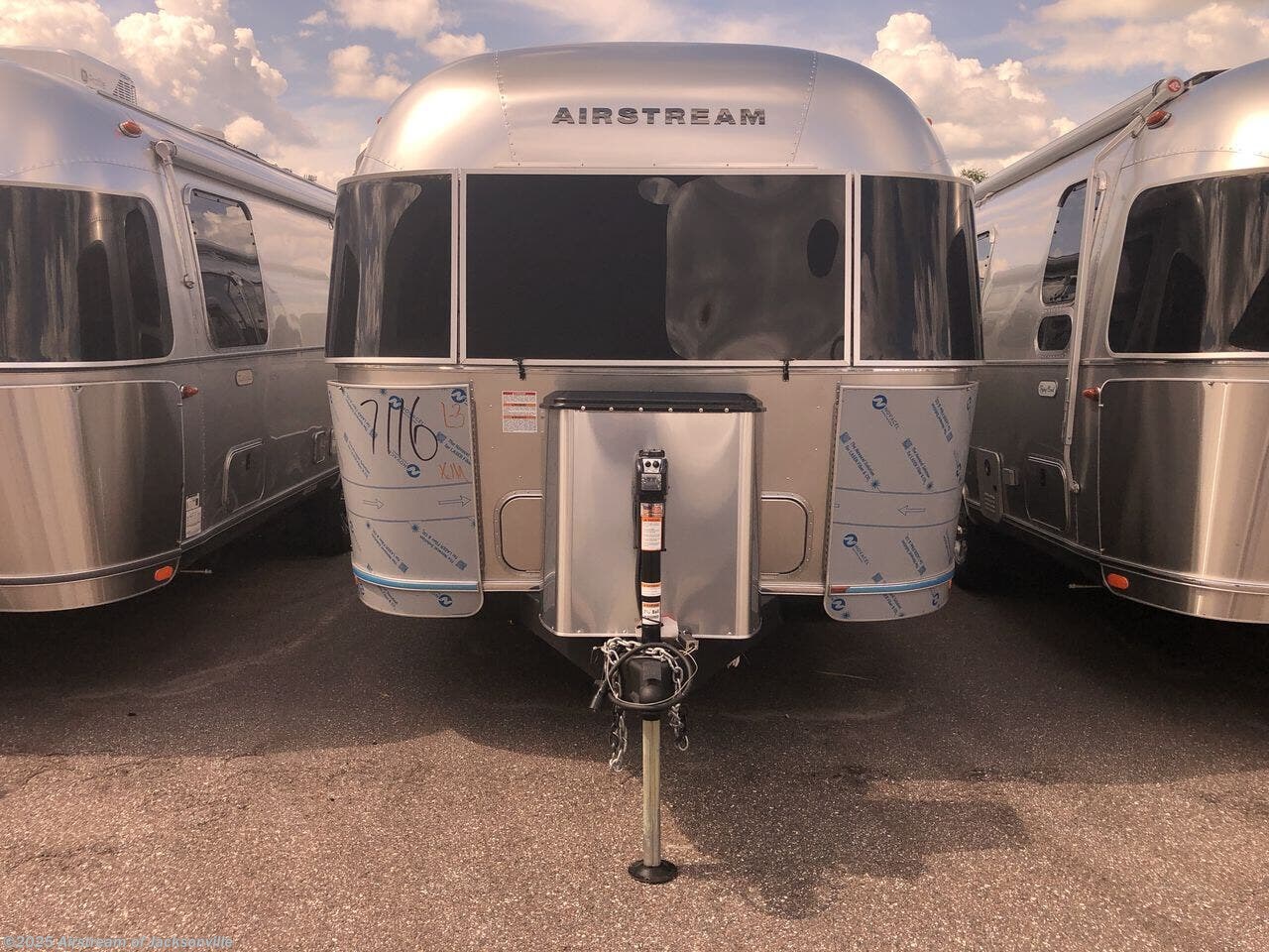 New 2026 Airstream Flying Cloud 30FB Bunk available in Jacksonville, Florida