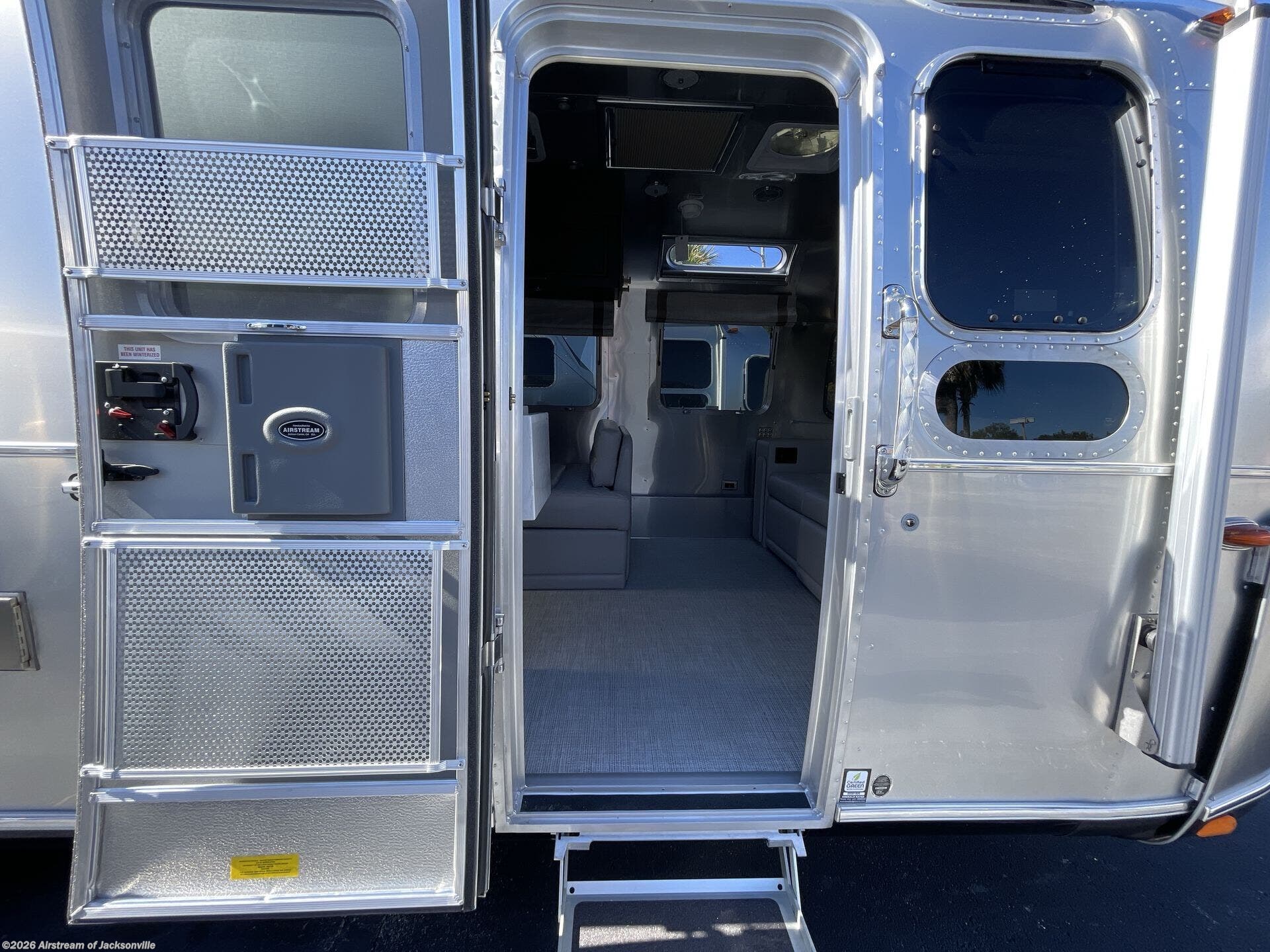 New 2026 Airstream Classic 30RB available in Jacksonville, Florida