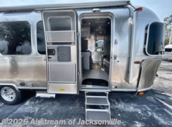 New 2026 Airstream Classic 28RBT available in Jacksonville, Florida