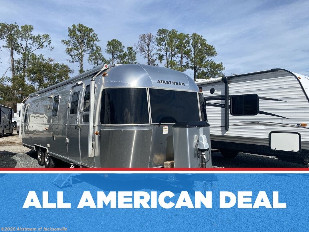 Used 2019 Airstream Classic 30RBQ available in Jacksonville, Florida