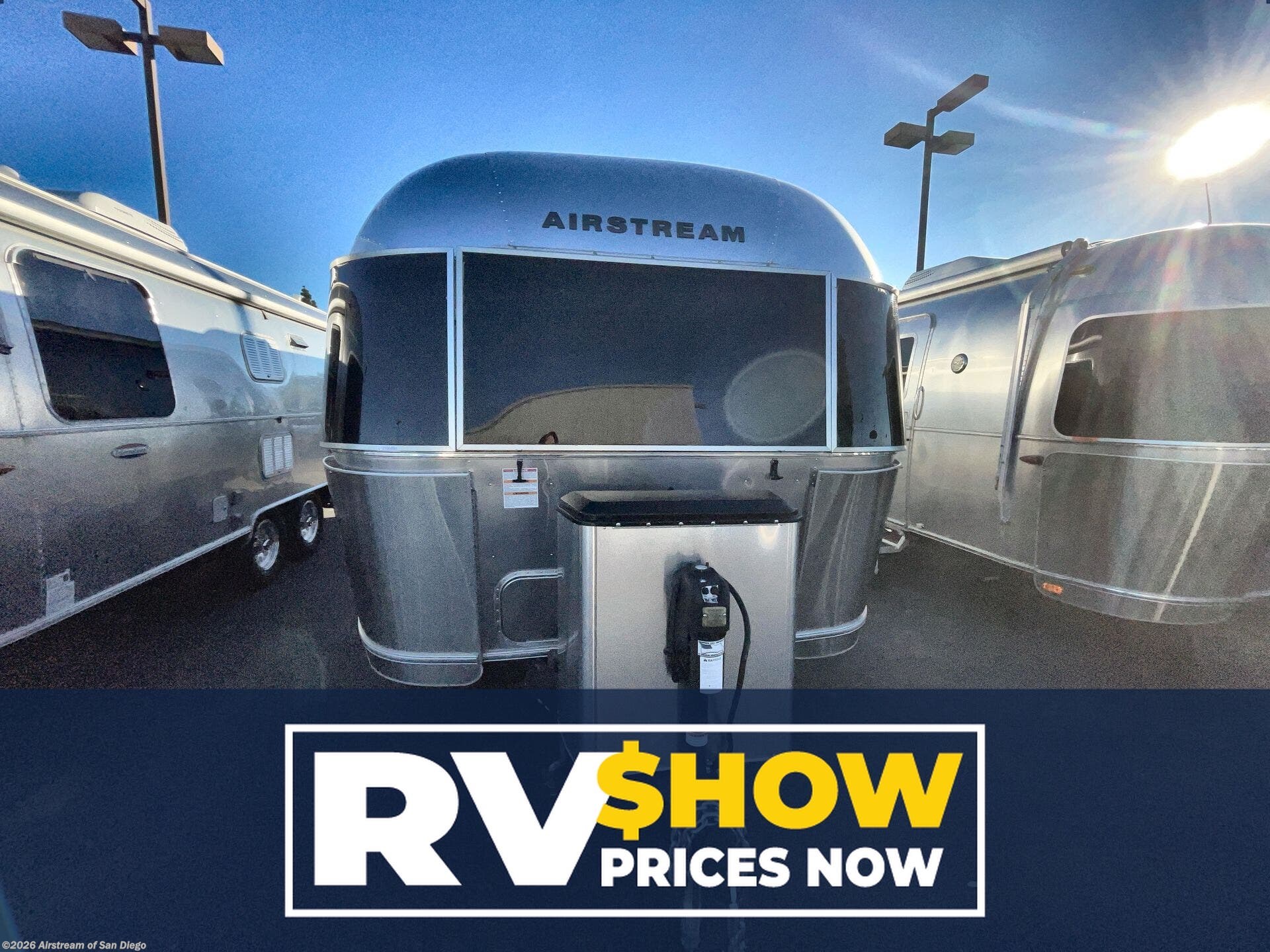 Used 2021 Airstream Flying Cloud 25FB Twin available in San Diego, California