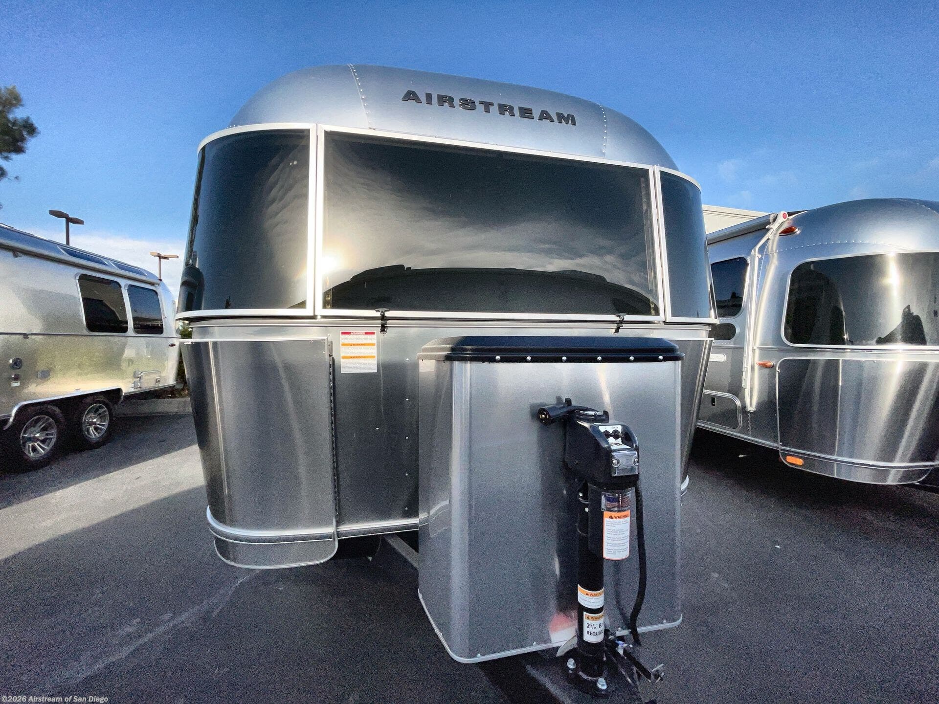 New 2026 Airstream Trade Wind 25FB available in San Diego, California