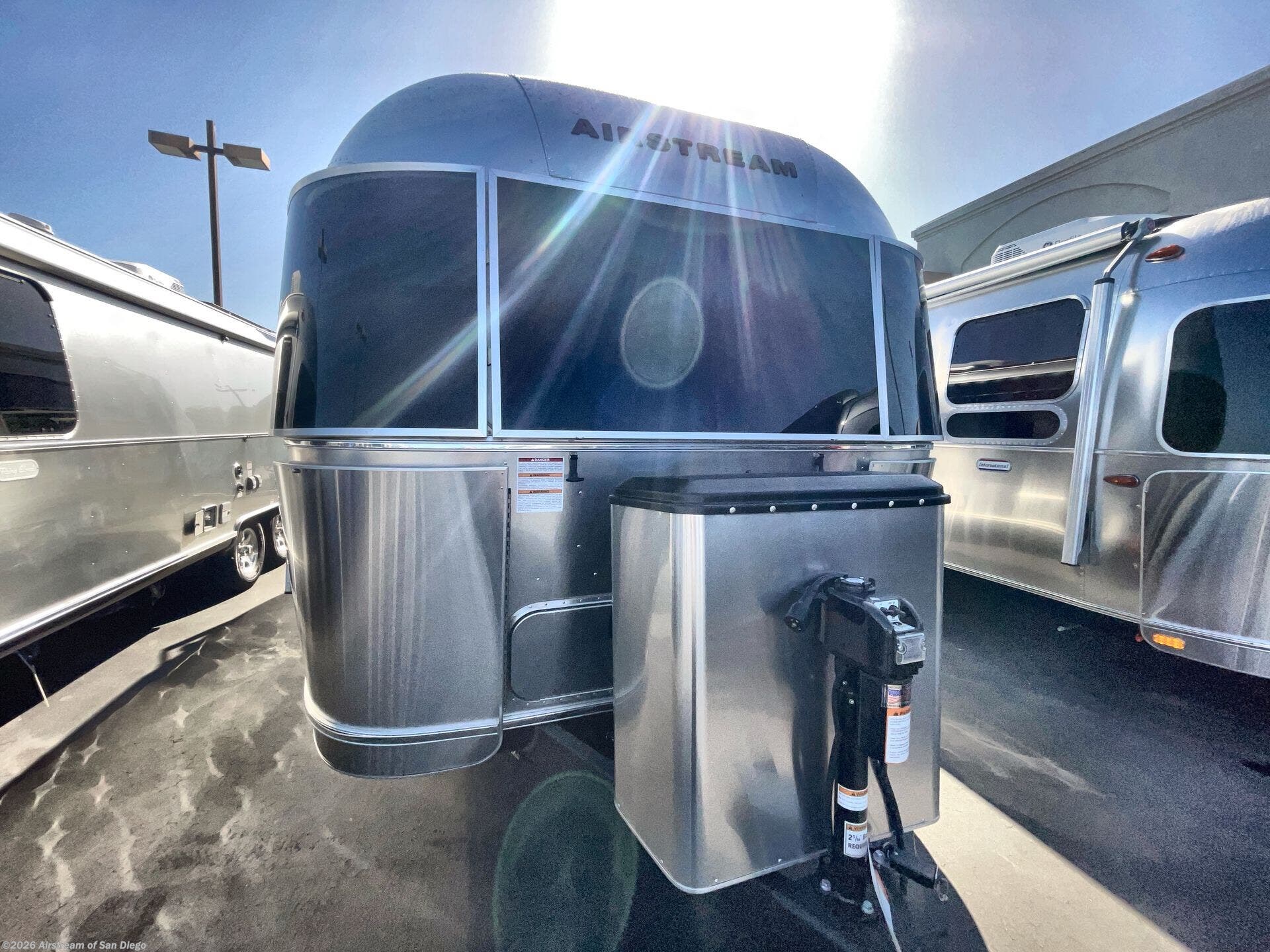 New 2026 Airstream International 23FB Twin available in San Diego, California