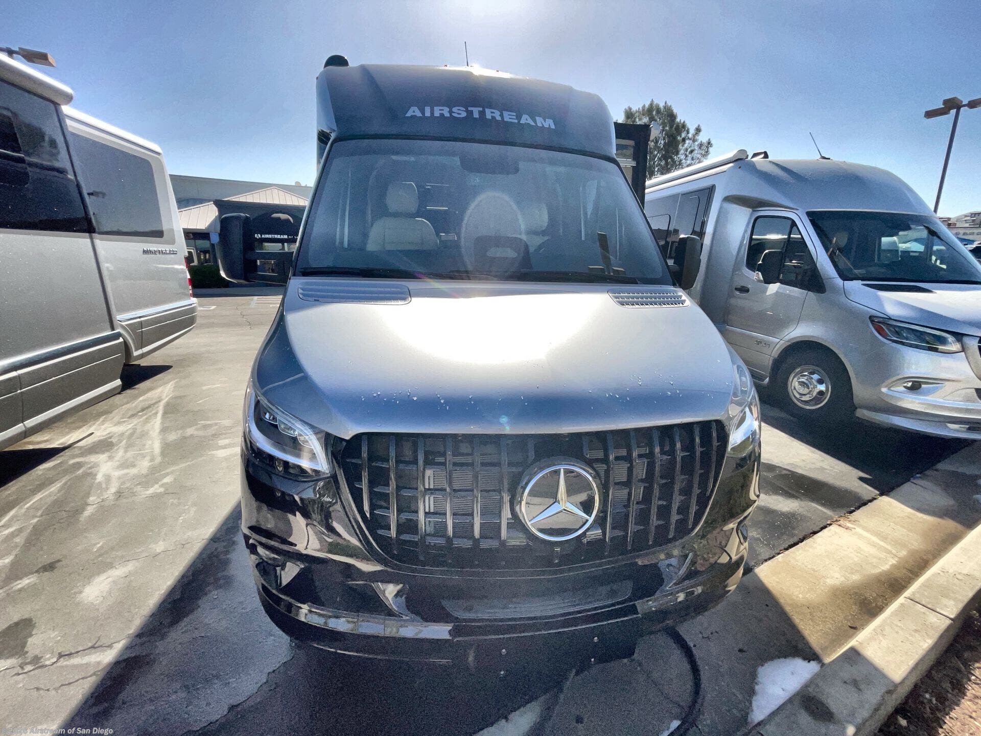 New 2026 Airstream Atlas Murphy Suite Tommy Bahama available in San Diego, California