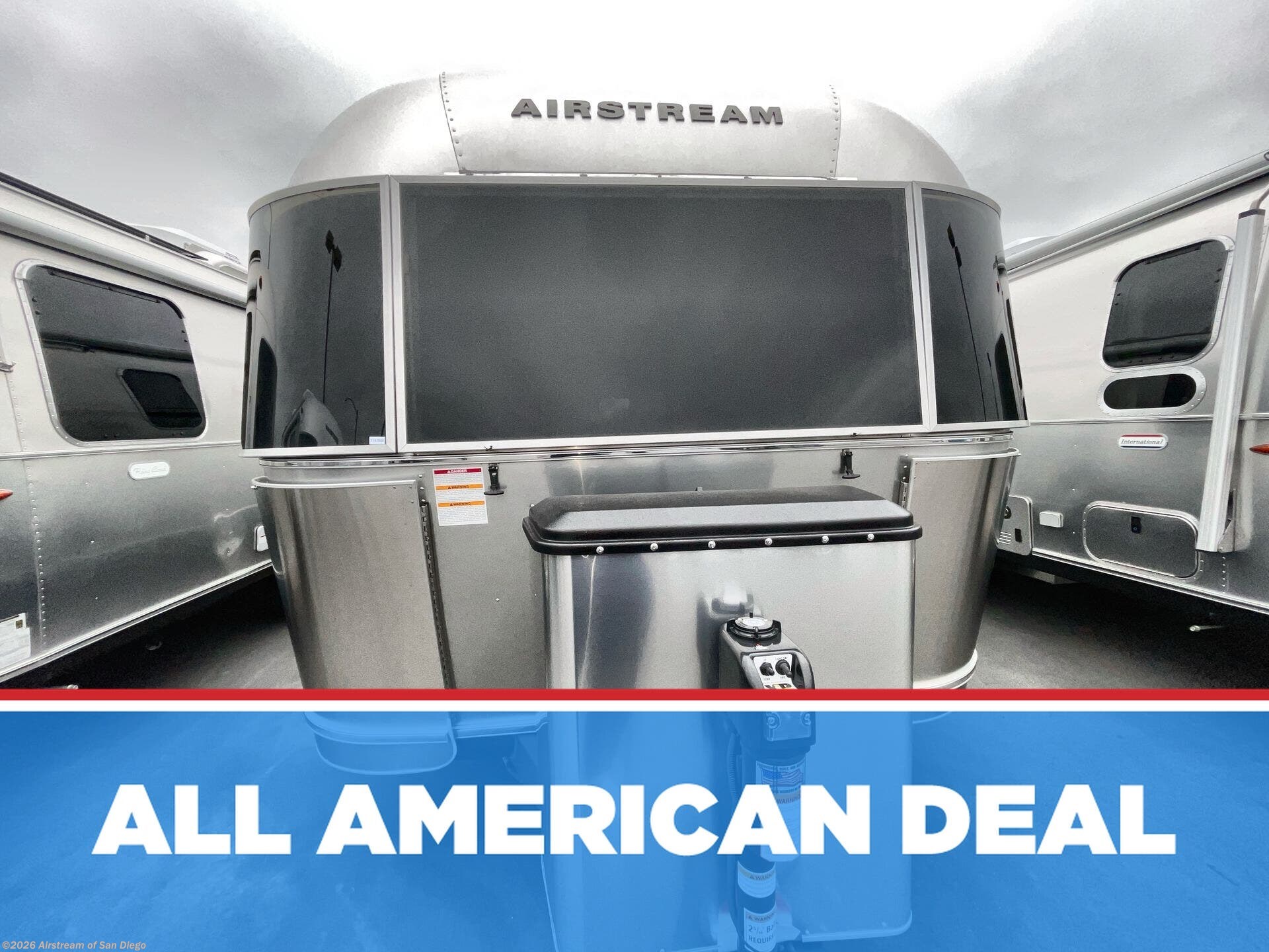 New 2026 Airstream International 25FB available in San Diego, California
