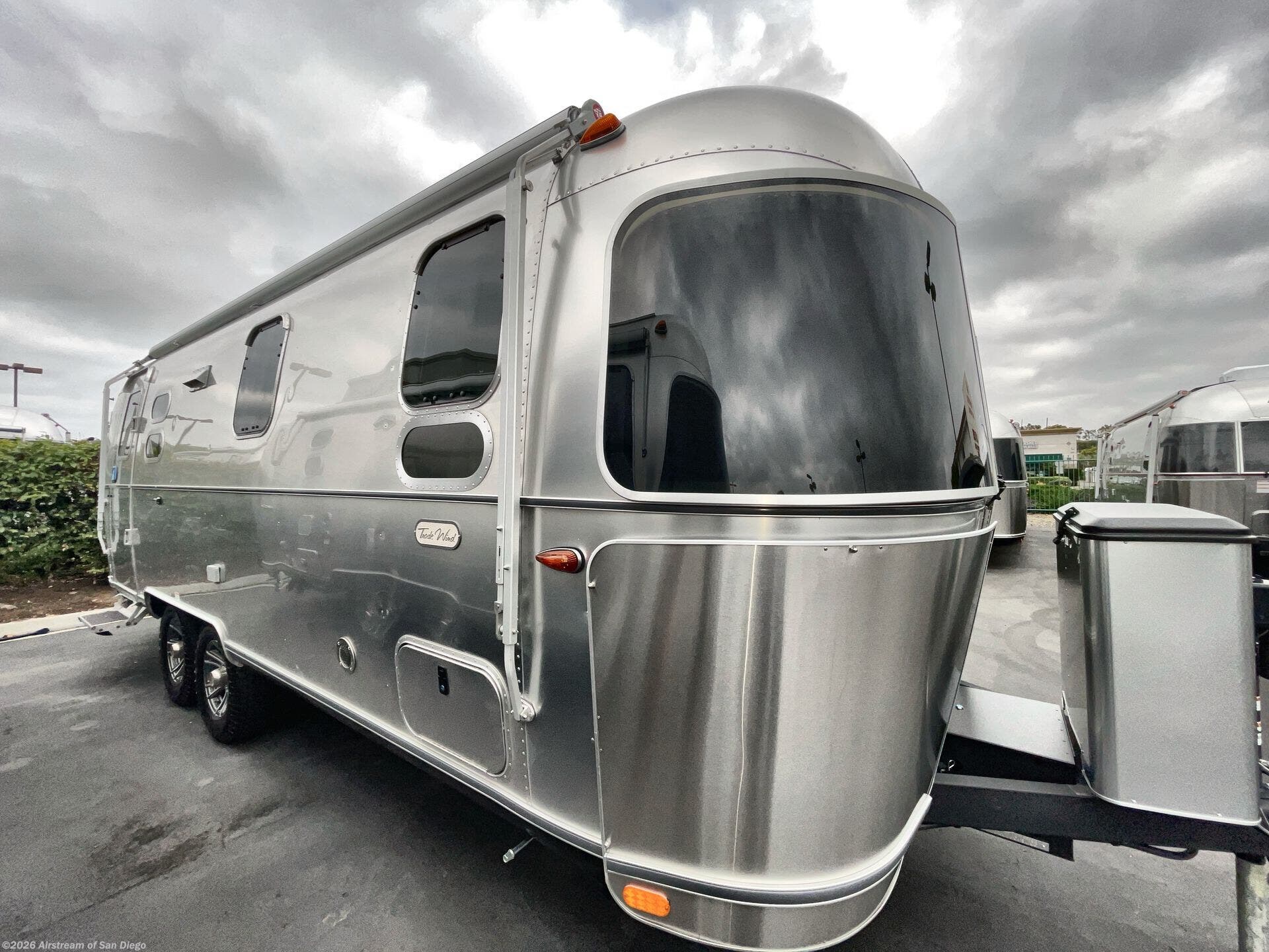 New 2026 Airstream Trade Wind 25FB Twin available in San Diego, California