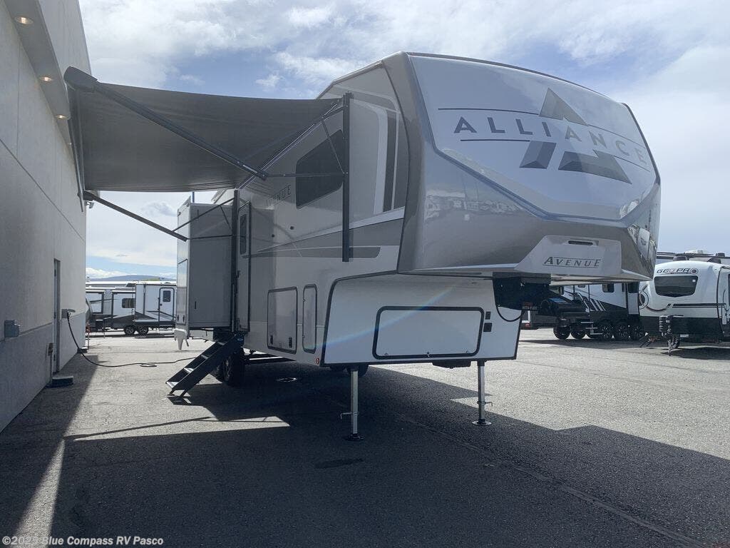 New 2025 Alliance RV Avenue 33RKS available in Pasco, Washington