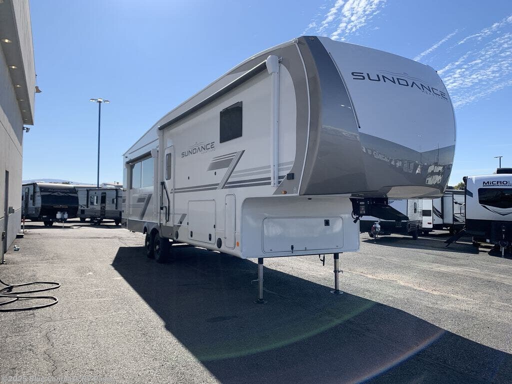 New 2026 Heartland Sundance 32RLBS available in Pasco, Washington