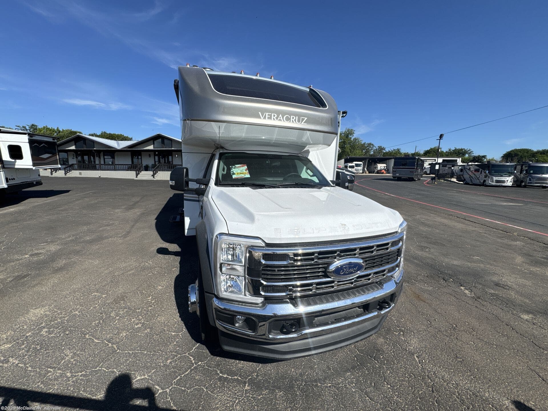 New 2025 Renegade  VERACRUZ 32VDS available in Kerrville, Texas