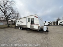 Used 2011 Keystone Hideout 26RLS available in Kerrville, Texas