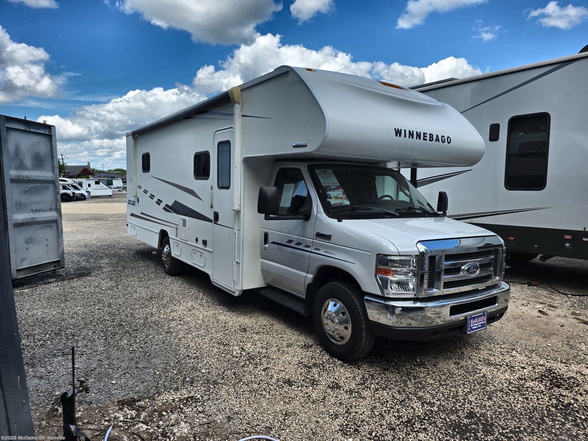 Used 2019 Winnebago Outlook 27D available in Kerrville, Texas