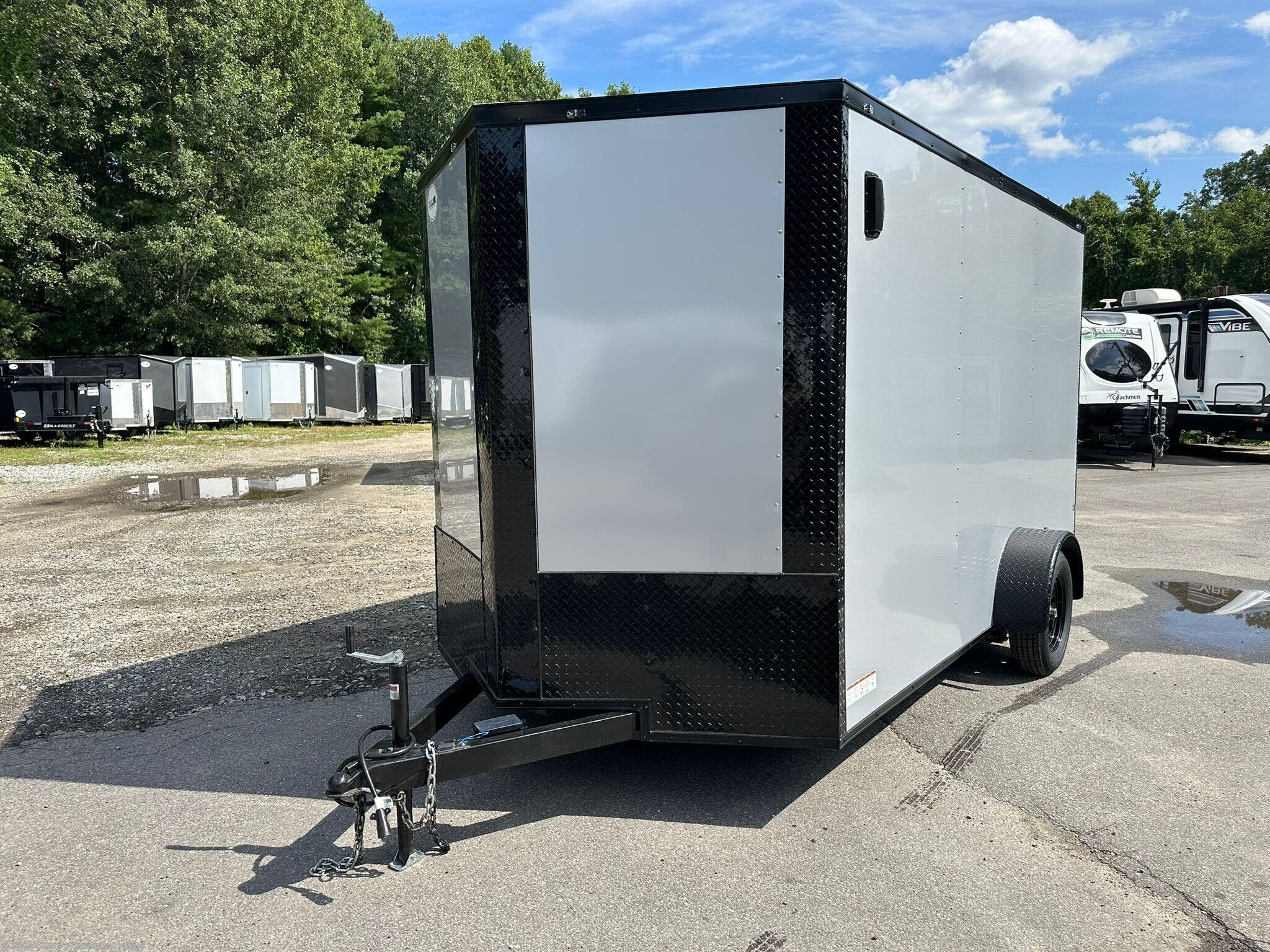 New 2025 J&C Cargo  7X12SA W/BRAKES W/REAR BARN DOOR Base available in Canterbury, Connecticut