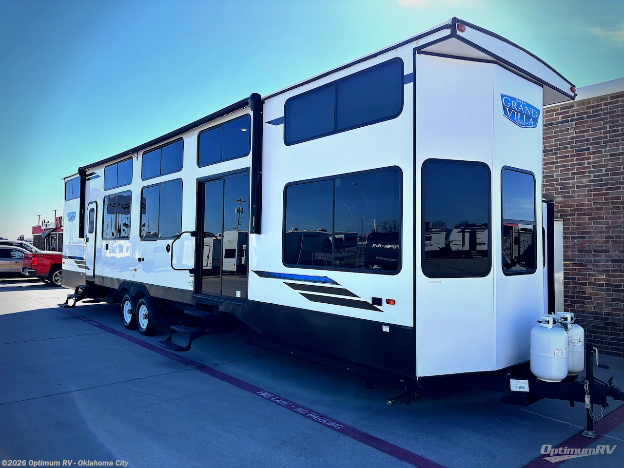 Used 2023 Forest River Salem Grand Villa 42VIEW available in Moore, Oklahoma