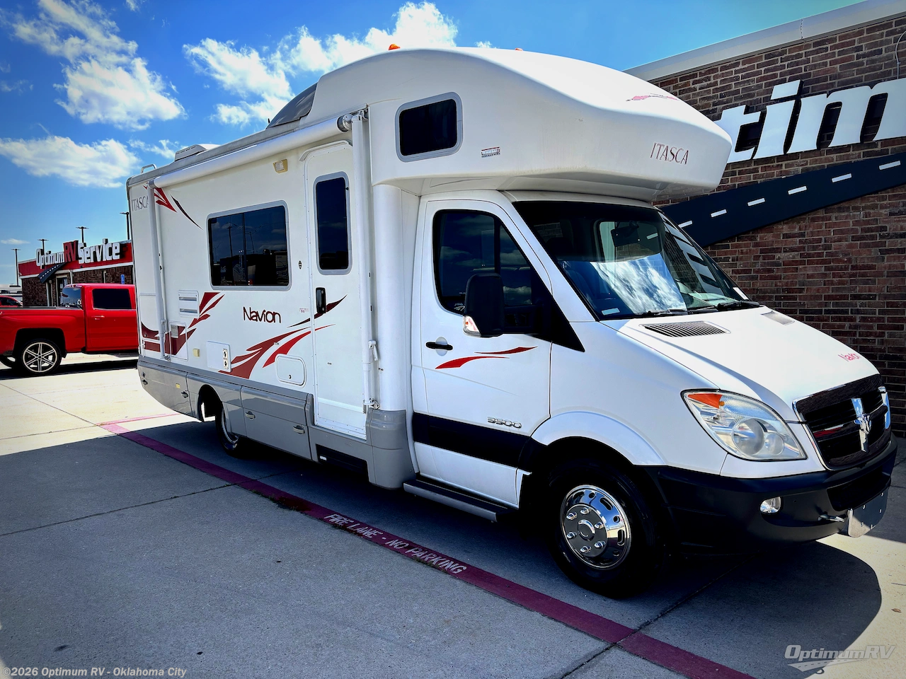 Used 2008 Itasca Navion 24H available in Moore, Oklahoma