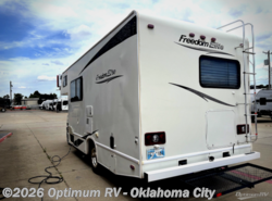 Used 2010 Thor FREEDOM ELITE 21C available in Moore, Oklahoma