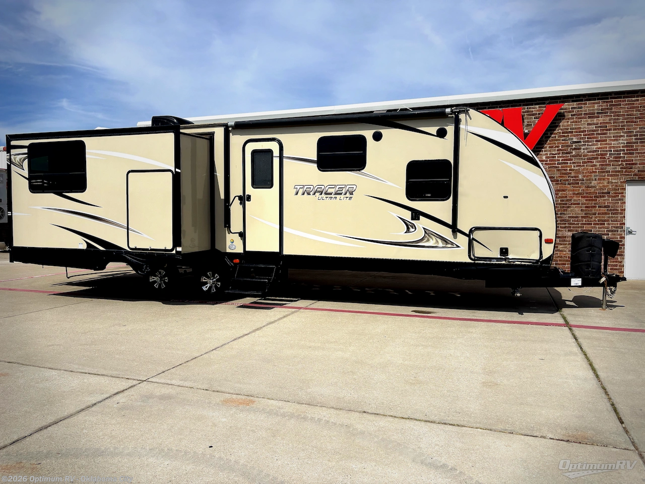 Used 2018 Prime Time Tracer 3130RKD available in Moore, Oklahoma