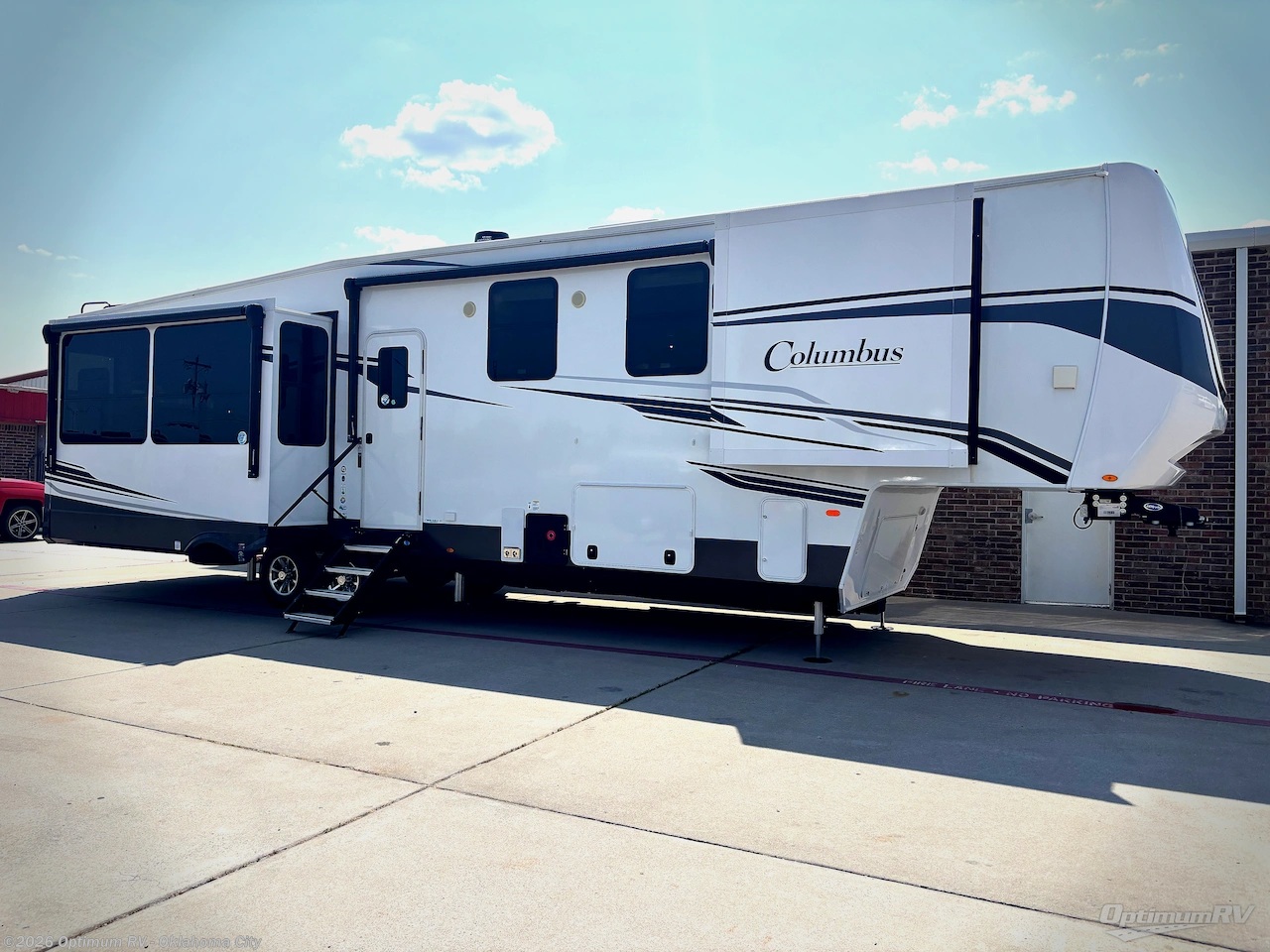 Used 2024 Palomino Columbus 383FB available in Moore, Oklahoma