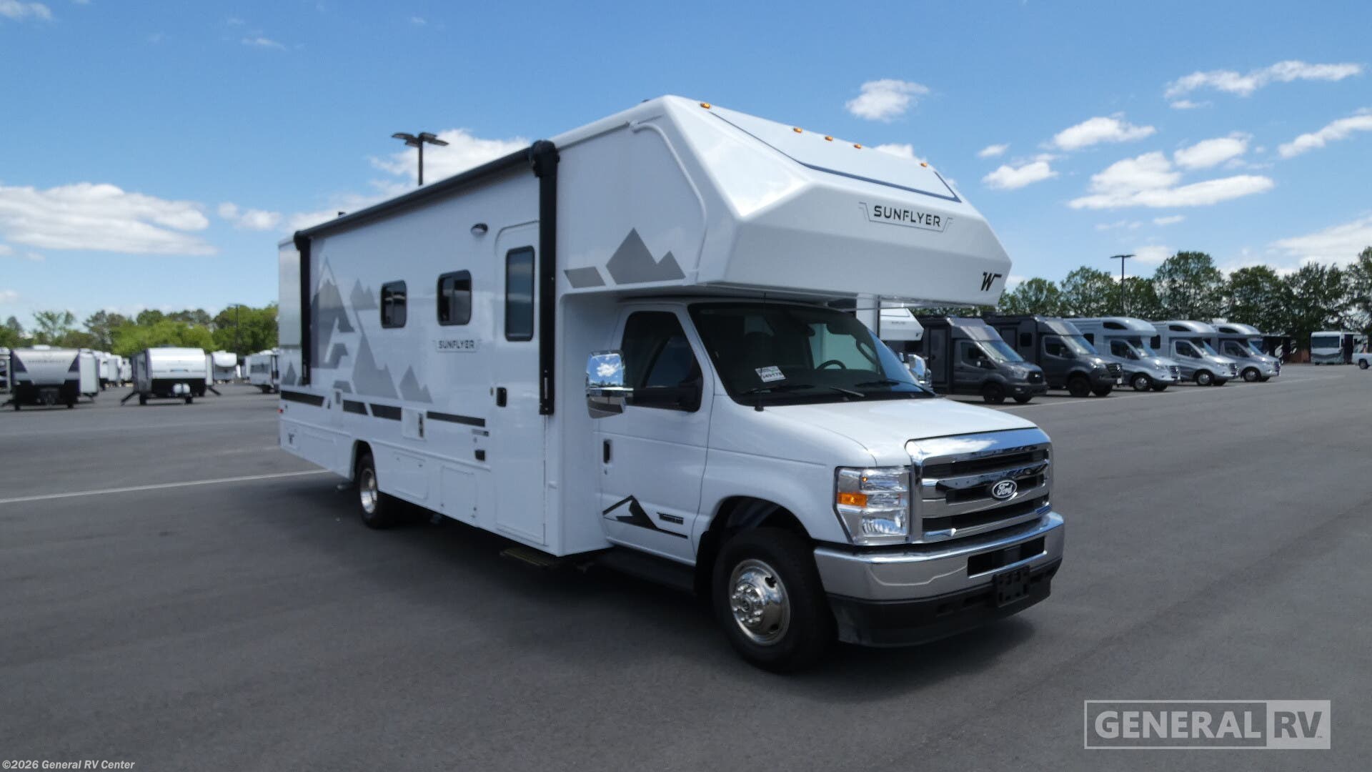 New 2027 Winnebago Sunflyer 28MB available in Salisbury, North Carolina