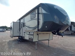 Used 2016 Forest River Salem Hemisphere Lite 286RL available in Cleburne, Texas