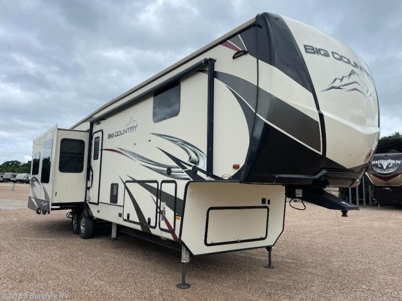 Used 2020 Heartland Big Country 3560SS available in Cleburne, Texas