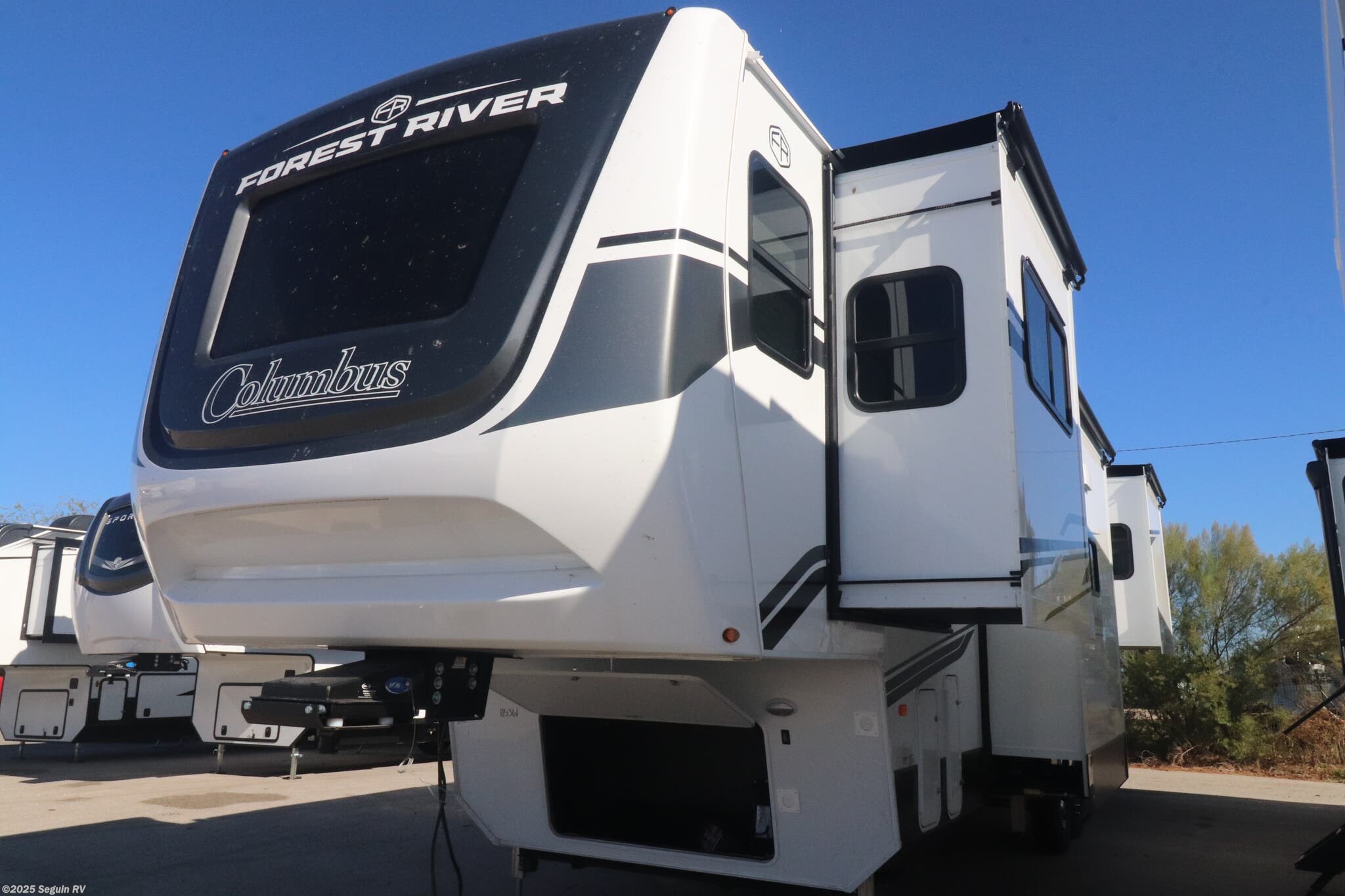 New 2026 Palomino Columbus 389FLH available in Seguin, Texas