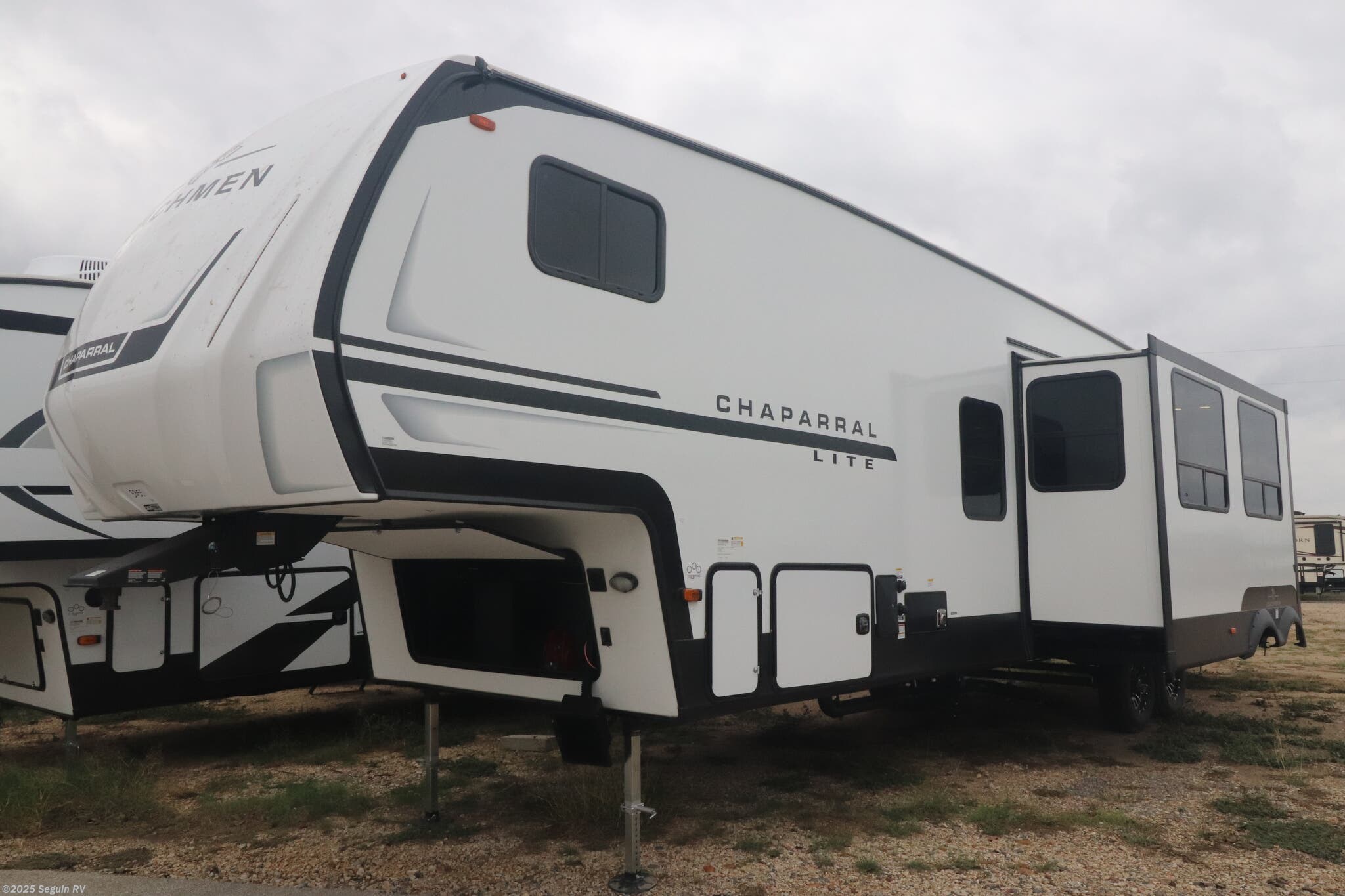 New 2026 Coachmen Chaparral Lite 368TBH available in Seguin, Texas
