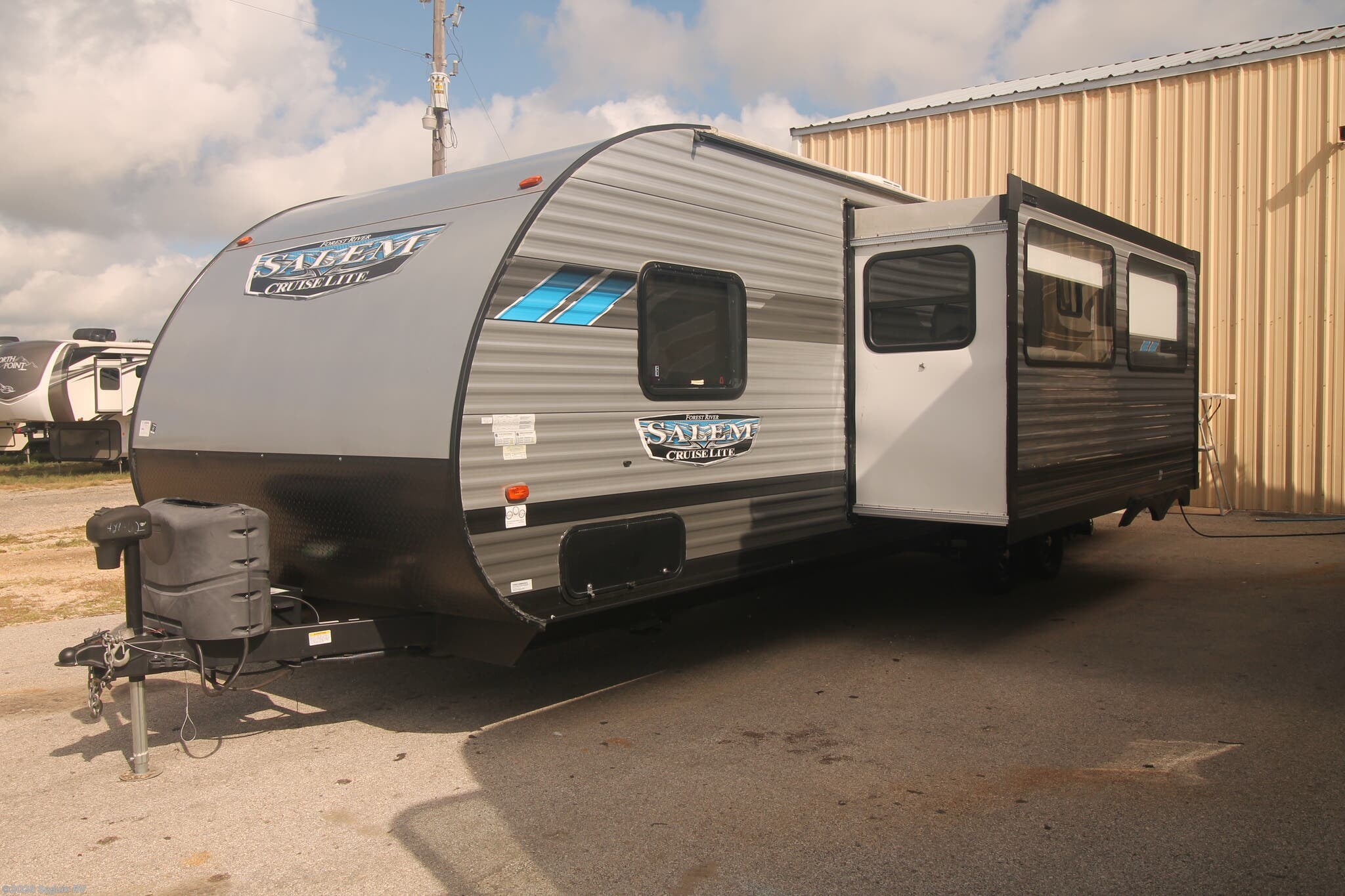Used 2022 Forest River Salem Cruise Lite 28VBXL available in Seguin, Texas